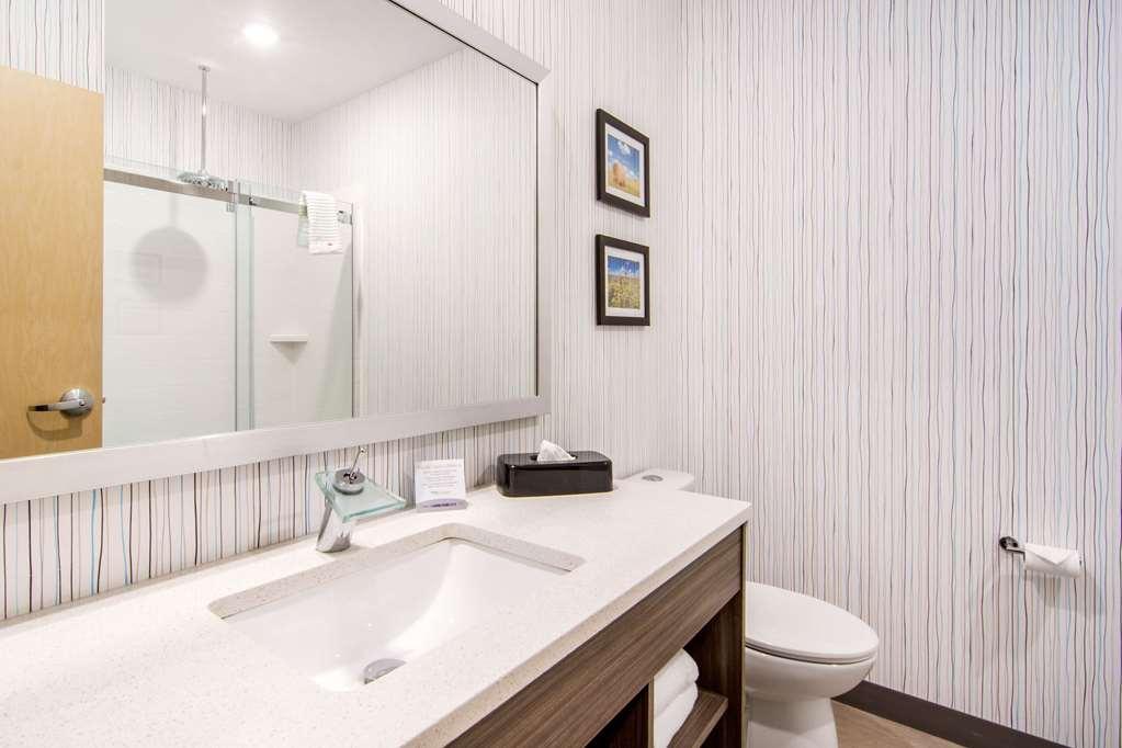 Comfort Inn & Suites North Battleford Extérieur photo