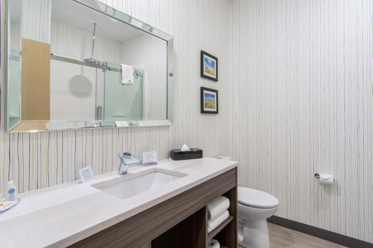 Comfort Inn & Suites North Battleford Extérieur photo